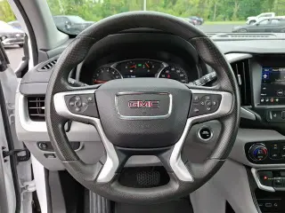 GMC Terrain 2022 AWD SLE 4dr SUV