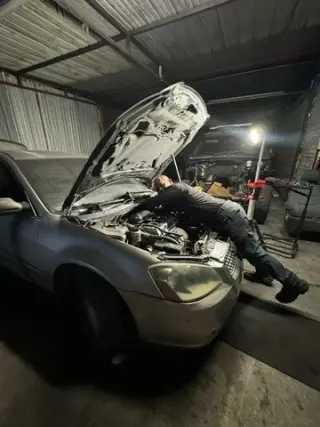 🚘 Cars & Trucks 🚛