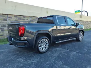 GMC Sierra 1500 2021 4x4 Denali 4dr Crew Cab 5.8 ft. SB