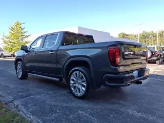 GMC Sierra 1500 2021 4x4 Denali 4dr Crew Cab 5.8 ft. SB