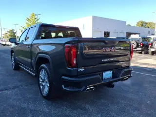 GMC Sierra 1500 2021 4x4 Denali 4dr Crew Cab 5.8 ft. SB
