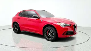 Alfa Romeo Stelvio 2022 AWD Quadrifoglio 4dr Crossover