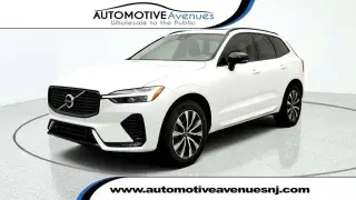 Volvo XC60 2024 AWD B5 Plus Tema Oscuro 4p SUV