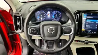 Volvo XC40 2021 AWD T5 Momentum 4dr SUV