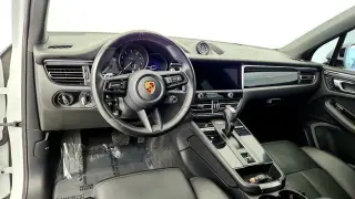 Porsche Macan 2024 AWD T 4dr SUV