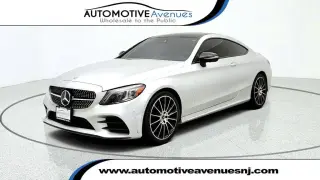 Clase C 2021 C 300 2p Coupé de Mercedes-Benz