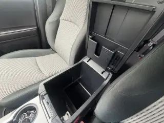 Toyota 4Runner 2018 4x4 SR5 4dr SUV