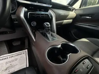 Toyota Venza 2021 AWD LE, crossover de 4 puertas