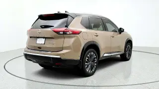 Nissan Rogue 2025 AWD Platinum 4dr Crossover