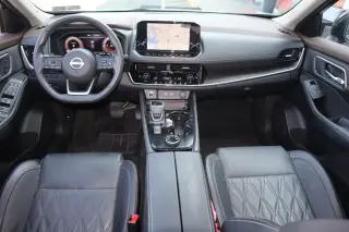 Nissan Rogue 2023 AWD Platinum Crossóver de 4 puertas
