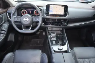 Nissan Rogue 2023 AWD Platinum Crossóver de 4 puertas