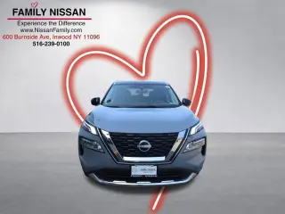 Nissan Rogue 2023 AWD Platinum Crossóver de 4 puertas