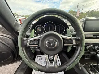 Mazda MX-5 Miata RF 2017 Gran Turismo 2dr Conversible 6M