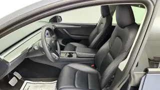 Tesla Model Y 2023 AWD Performance 4dr Crossover