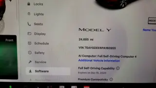 Tesla Model Y 2023 AWD 4dr Crossover