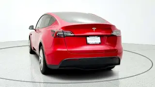 Tesla Model Y 2023 AWD 4dr Crossover