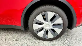 Tesla Model Y 2023 AWD 4dr Crossover