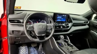 Toyota Highlander 2022 AWD XSE 4dr SUV