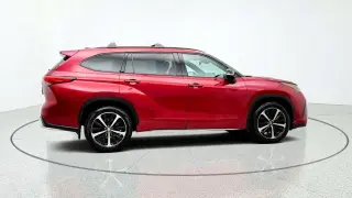 Toyota Highlander 2022 AWD XSE 4dr SUV