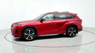 Toyota Highlander 2022 AWD XSE 4dr SUV