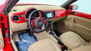 Vocho Beetle Convertible Volkswagen 2014 2.5L PZEV 2dr Convertible