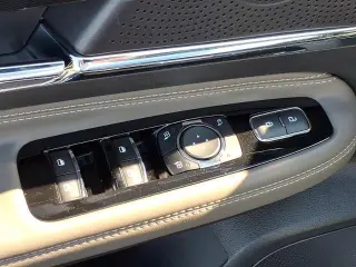 Lincoln Corsair 2025 AWD Premiere 4p SUV