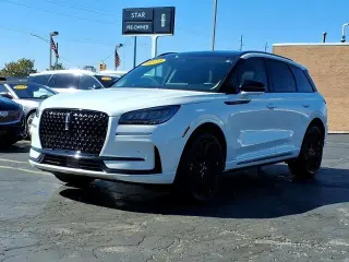Lincoln Corsair 2025 AWD Premiere 4p SUV