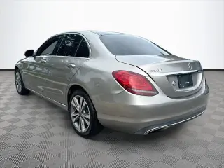 Clase C Mercedes-Benz 2019 AWD C 300 4MATIC 4p Sedán