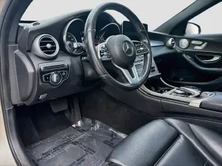 Clase C Mercedes-Benz 2019 AWD C 300 4MATIC 4p Sedán