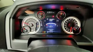 Camión 1500 Ram 2017 4x4 Big Horn 4p Caja de Tripulante 5.5 ft. SB Pick-up