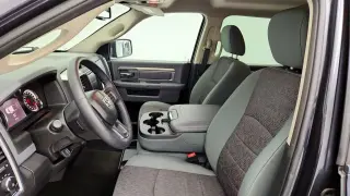 Camión 1500 Ram 2017 4x4 Big Horn 4p Caja de Tripulante 5.5 ft. SB Pick-up