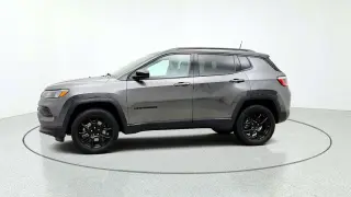 Jeep Compass 2023 4x4 Latitude 4dr SUV