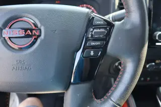 Nissan Frontier 2023 4x4 PRO-4X 4p Cabaña de Tripulación 5 pies de largo Cabina Extendida
