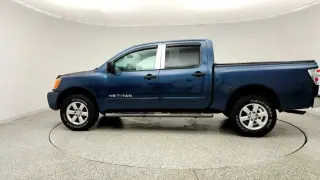 Nissan Titan 2014 4x4 SV 4dr Crew Cab SWB Pickup