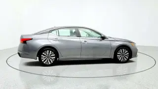 Nissan Altima 2024 2.5 SV 4dr Sedán