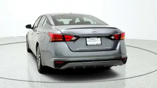 Nissan Altima 2024 2.5 SV 4dr Sedán