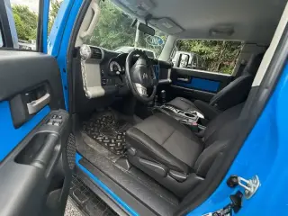 Toyota FJ Cruiser 2007 4dr SUV 4WD (4L V6 5A)