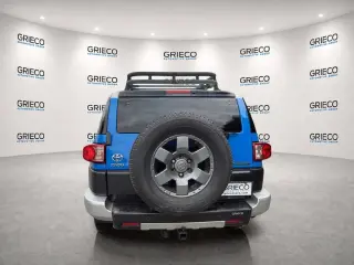 Toyota FJ Cruiser 2007 4dr SUV 4WD (4L V6 5A)
