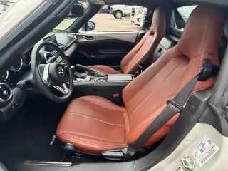Mazda MX-5 Miata RF 2023 Gran Turismo 2dr Cabrio 6M