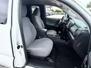 Toyota Tacoma 2019 4x2 SR5 4dr Access Cab 6.1 ft LB
