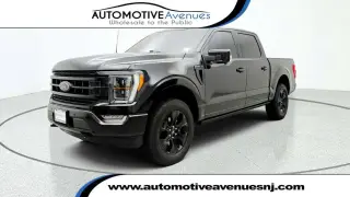 Ford F-150 2022 4x4 XL 4dr SuperCrew 5.5 ft. SB