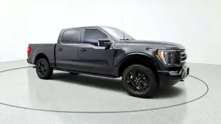 Ford F-150 2022 4x4 XL 4dr SuperCrew 5.5 ft. SB