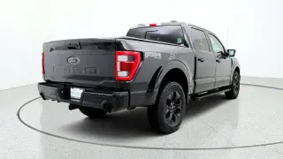 Ford F-150 2023 4x4 XL 4 puertas SuperCrew con caja de carga de 5,5 pies SB