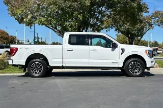 Ford F-150 2023 4x4 XLT 4dr SuperCrew 6.5 ft. SB