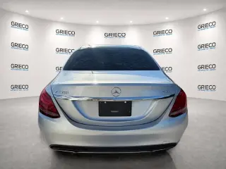 Mercedes-Benz Clase C 2016 tracción integral C 300 4MATIC 4dr Sedán
