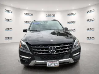 Mercedes-Benz Clase M 2015 tracción total ML 350 4MATIC 4dr SUV