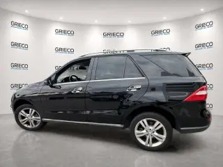 Mercedes-Benz Clase M 2015 tracción total ML 350 4MATIC 4dr SUV