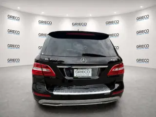 Mercedes-Benz Clase M 2015 tracción total ML 350 4MATIC 4dr SUV