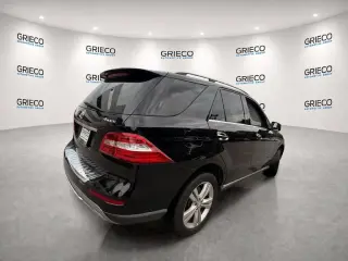 Mercedes-Benz Clase M 2015 tracción total ML 350 4MATIC 4dr SUV