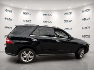 Mercedes-Benz Clase M 2015 tracción total ML 350 4MATIC 4dr SUV
